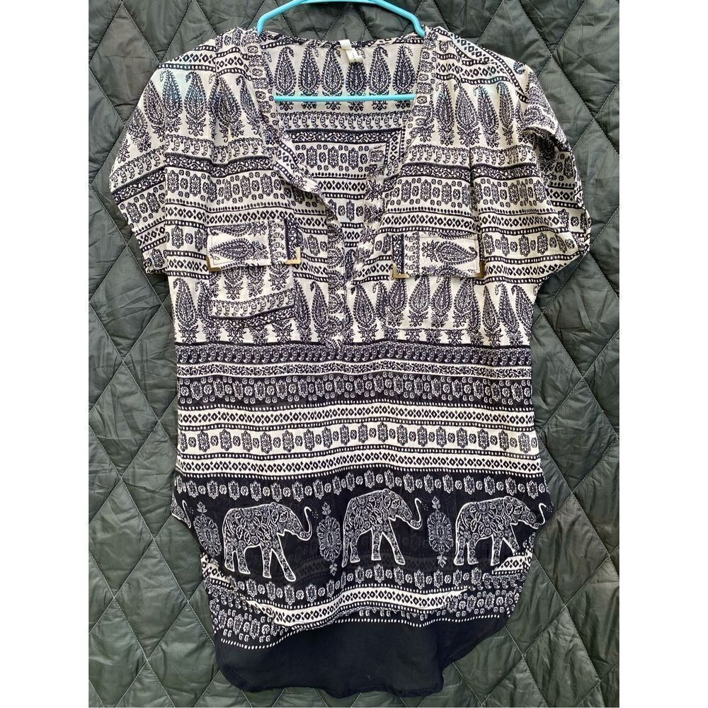 Live 4 Truth Short Sleeve Shirt Size Medium